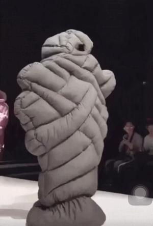 一分钟教你挑羽绒服几百到上万,170如何选择合适羽绒服