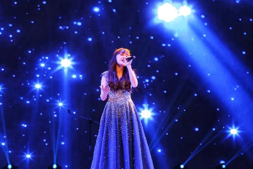 陕西超壕大学：宿舍自带电梯，落地窗、自助浴室、洗衣房配备豪华！