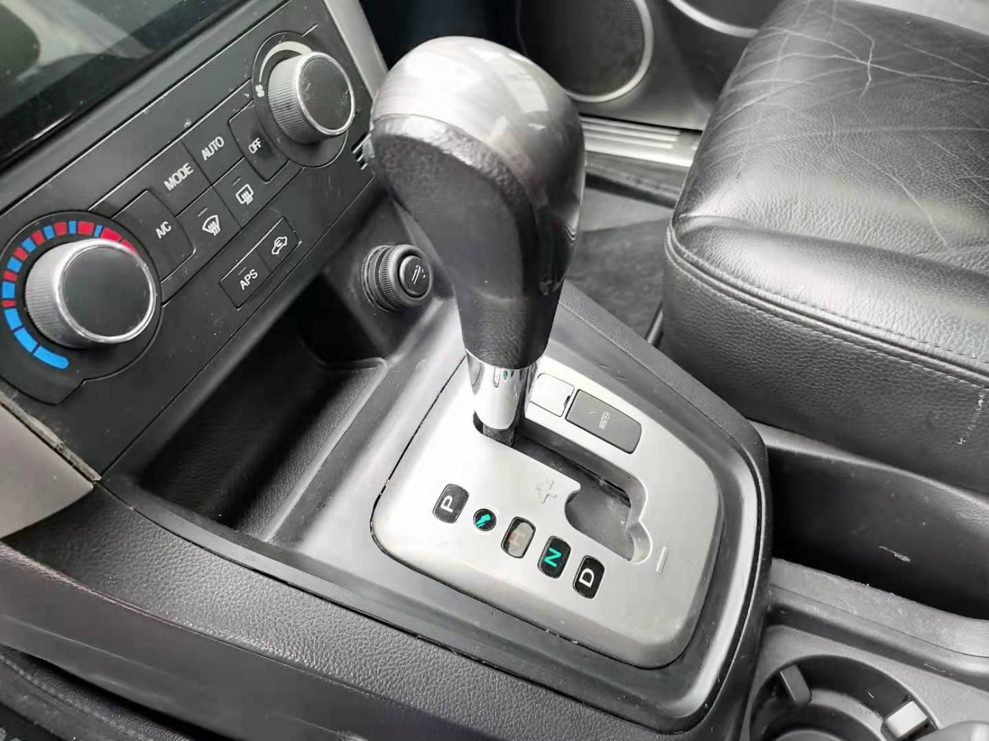 12年科帕奇2.4四驱性能差评,2014年科帕奇2.5四驱顶配