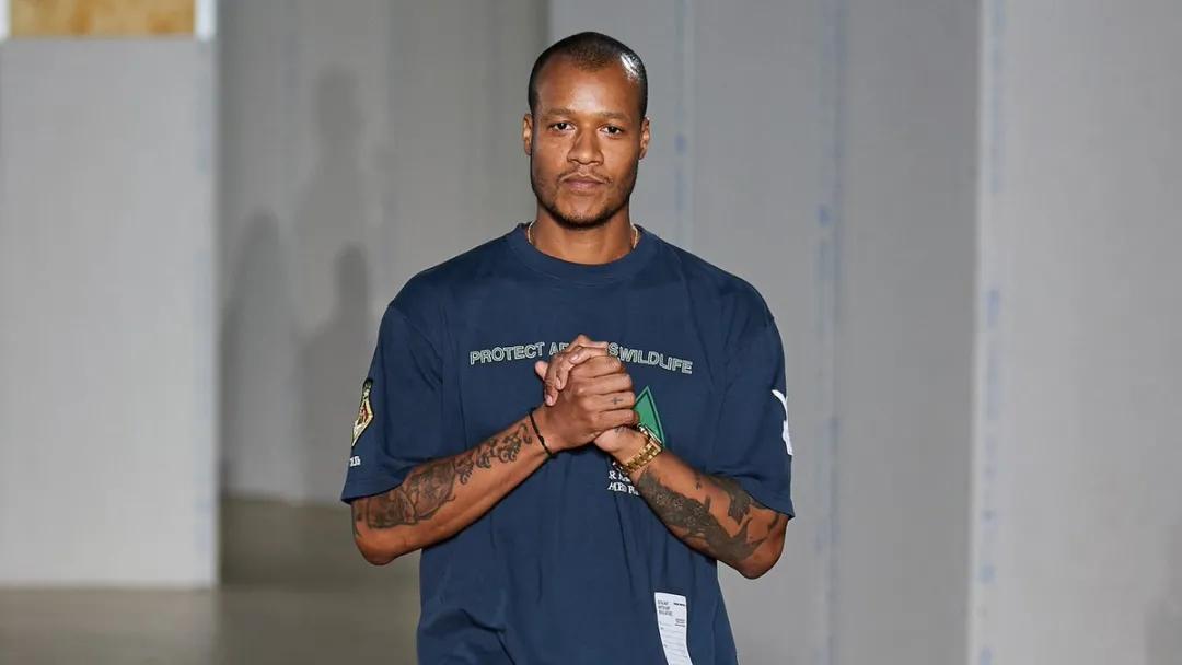 海港城业绩,海南国际免税城一年营收