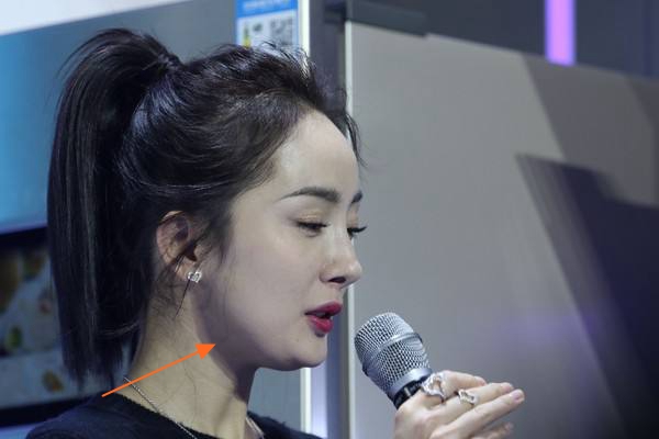 方脸怎么变成鹅蛋脸三种方法,如何判断自己是鹅蛋脸还是方脸