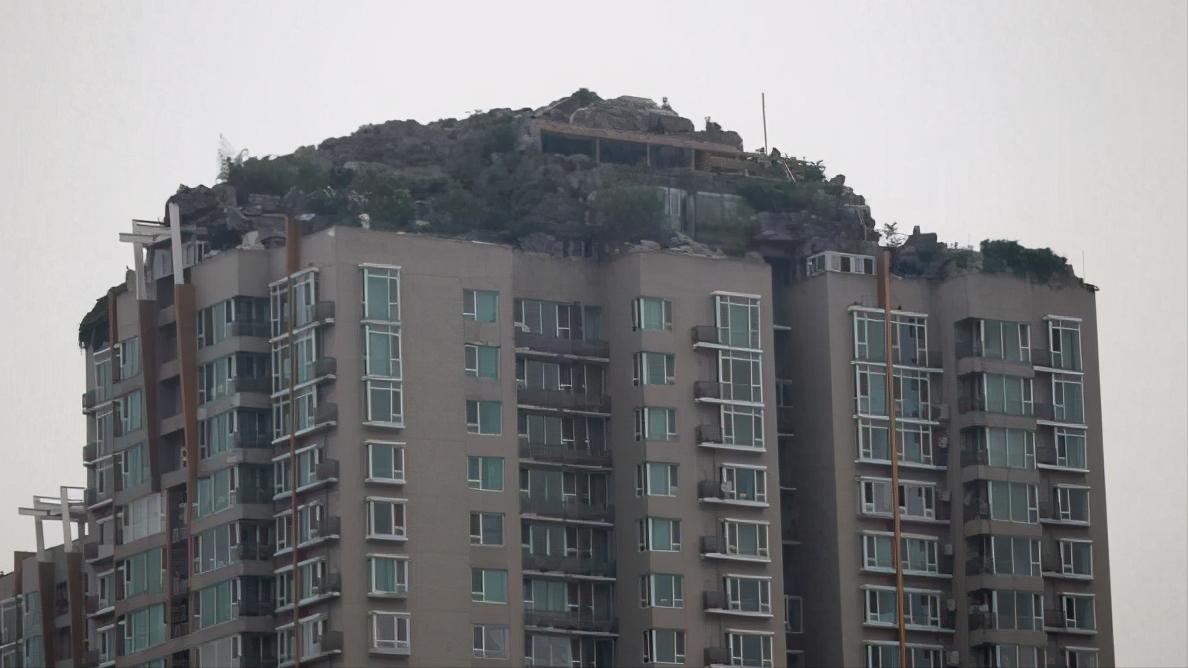 深圳闹市违建空中皇宫,深圳违建的海上皇宫新闻