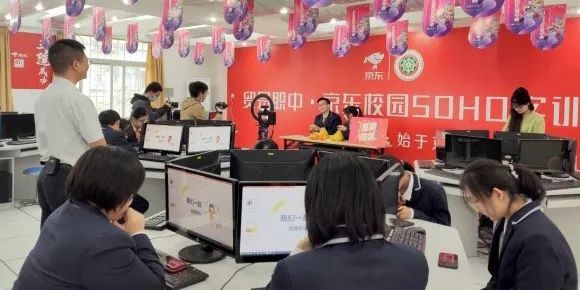 广州职中最高投档分数,四川本科率第一的职中