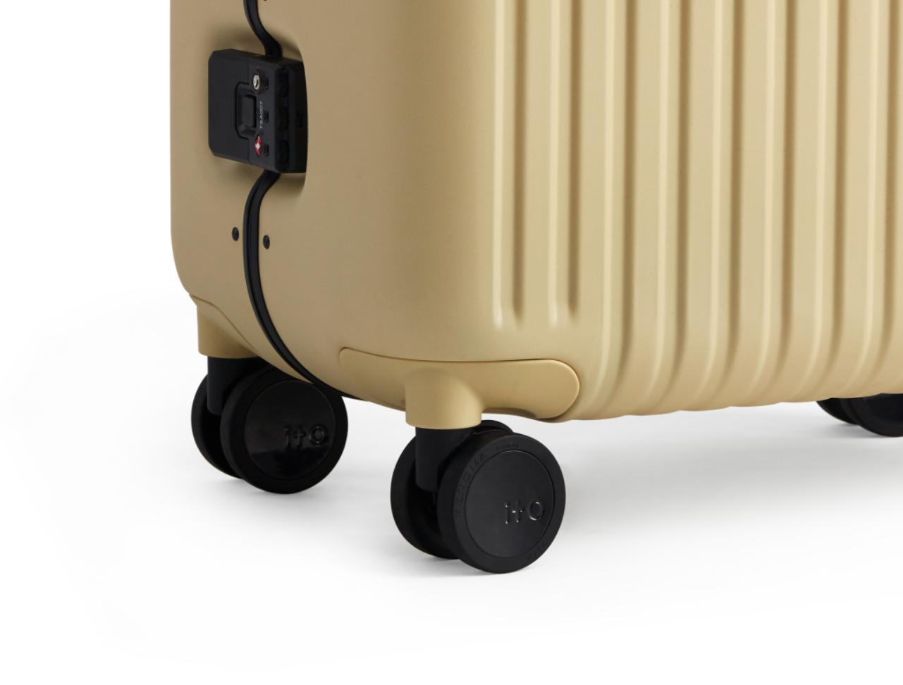 rimowa行李箱最高版本,rimowa行李箱视频