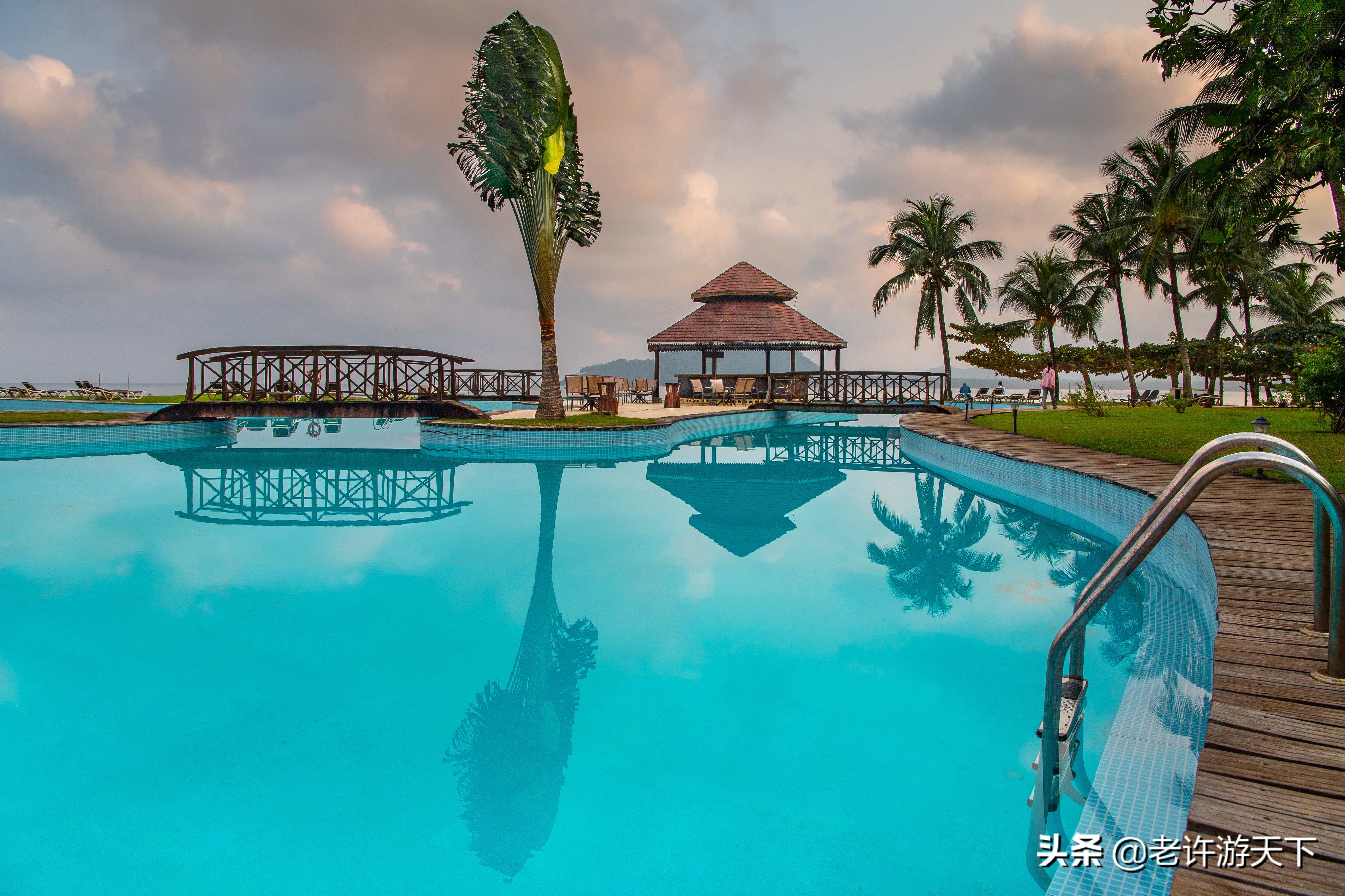 世界有名的海岛旅游胜地,世界10大最奇特海岛