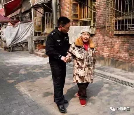 大爱无疆照亮自己温暖了别人,大爱无疆用心呵护