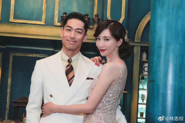 林志玲晒与akira牵手背影照,林志玲akira婚礼5大亮点