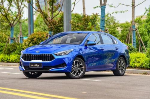 合资车起亚K32014款,新起亚k3和轩逸哪个更值得入手