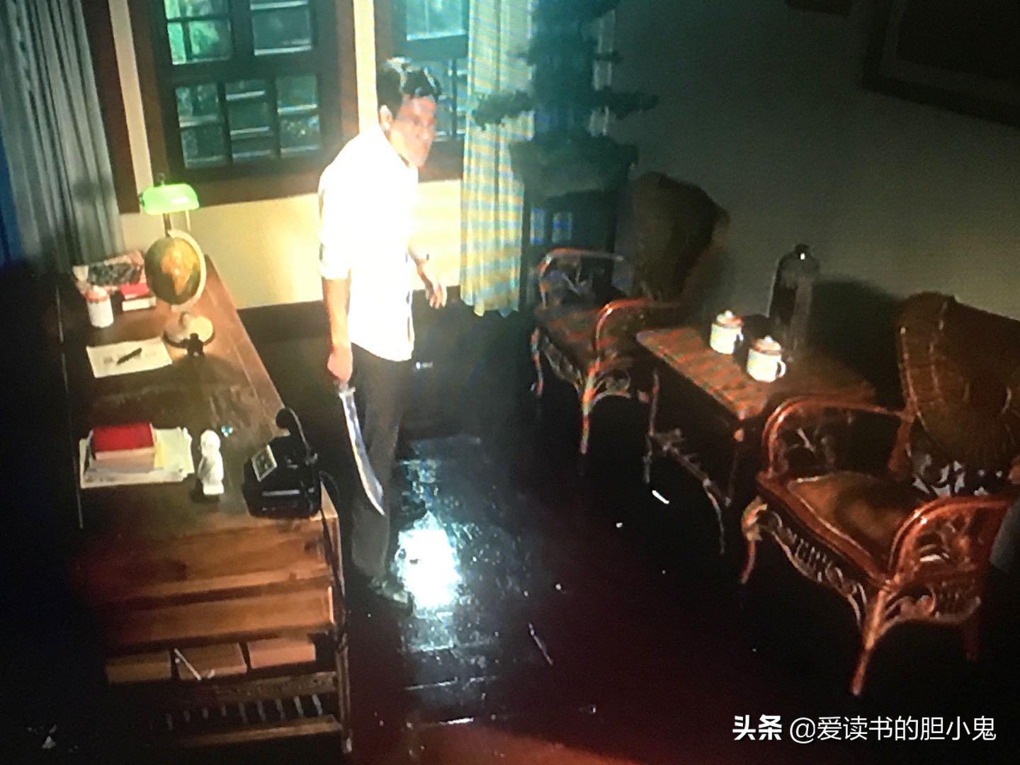 《笑里藏刀》：刀与鞘之间的戏中戏