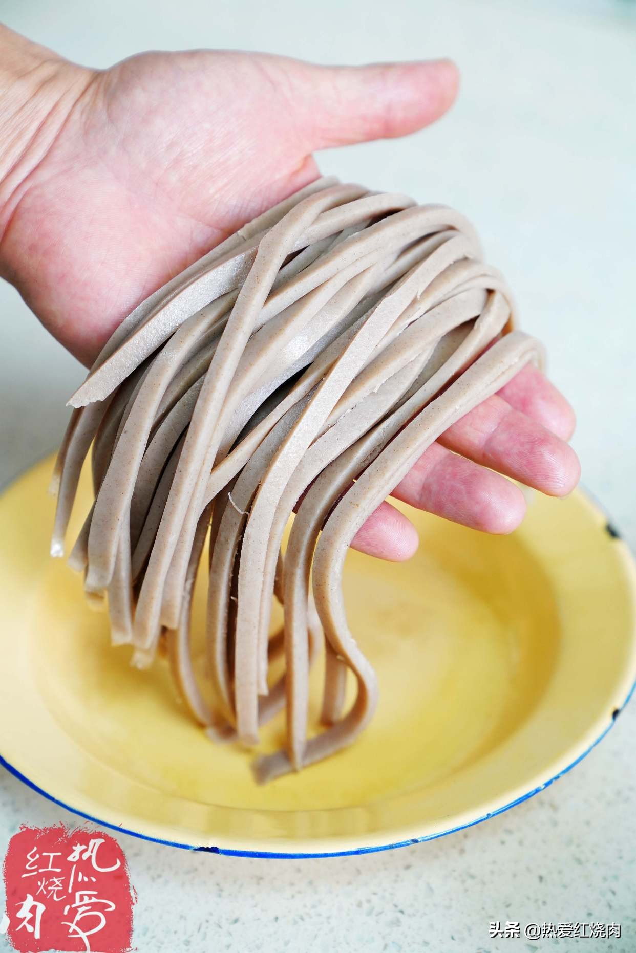 荞麦面粉做法大全,荞麦面粉的做法不用发酵粉吗