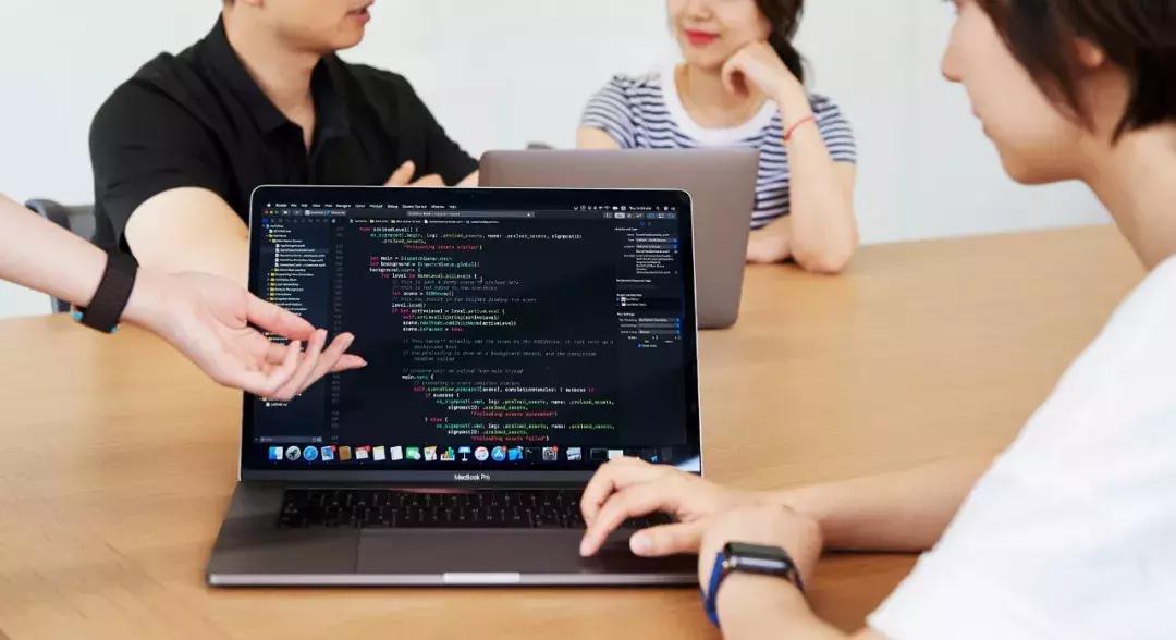 一个脑洞、一点技术和一款APP|果核专访