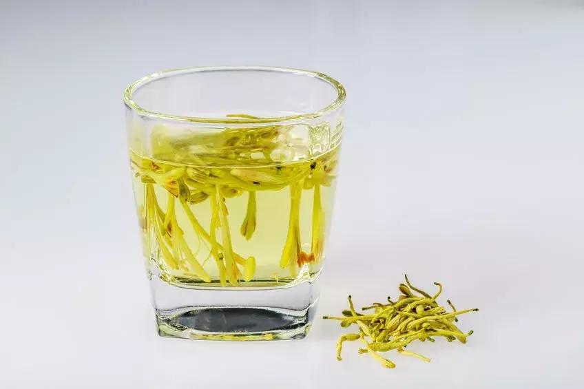 家里的小药箱需要备什么药,家里药箱常备什么药