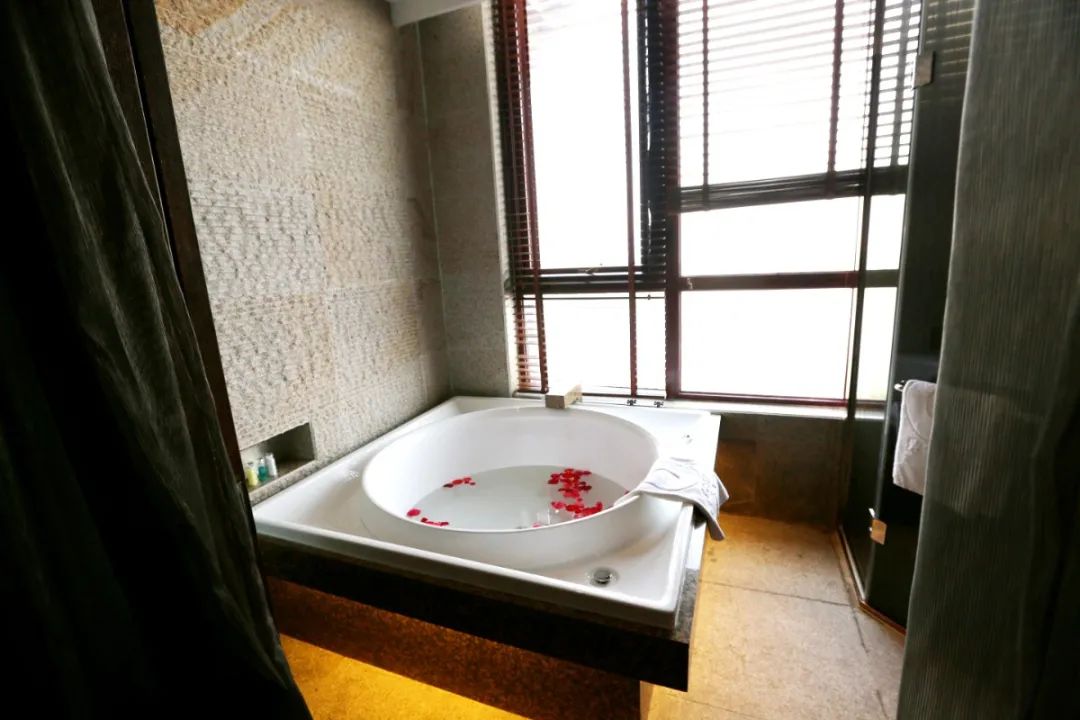 又被挤爆了！天津惊现3000000㎡度假胜地！内部实景全面曝光