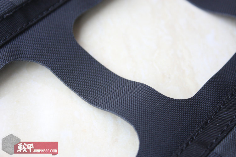 胸中有丘壑，腹内有乾坤——简评LiiGearMr.Control胸包