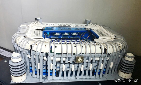 用乐高做足球场,乐高圣地亚哥伯纳乌