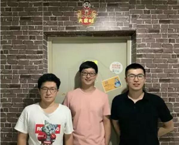 神仙打架！或许，电子科技大学就是最盛产学霸宿舍的高校之一！