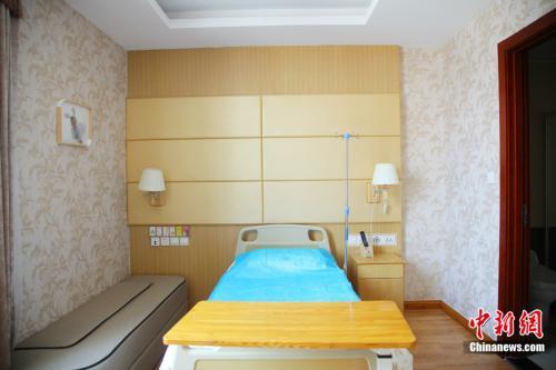 成都金牌住家月嫂多少钱一月,2021月嫂价目表成都