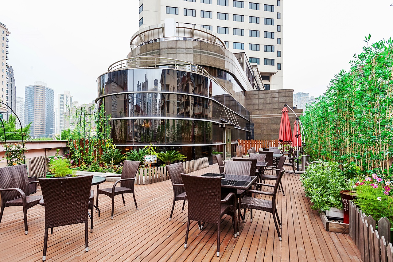 体验BOOMI亲子房，吃自助小火锅，喝本地啤酒，周末可以这么过