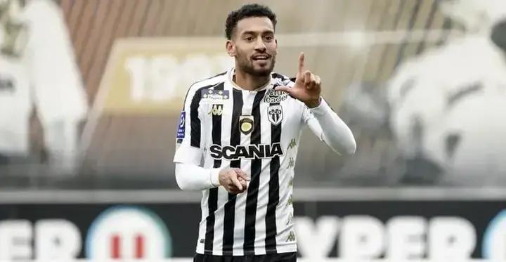 寻找前腰，米兰可以考虑昂热大腿菲尔吉尼