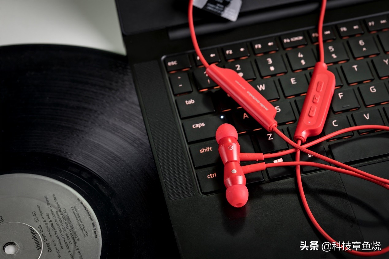 铁三角耳机京东179元,京东蓝牙耳机618折扣力度