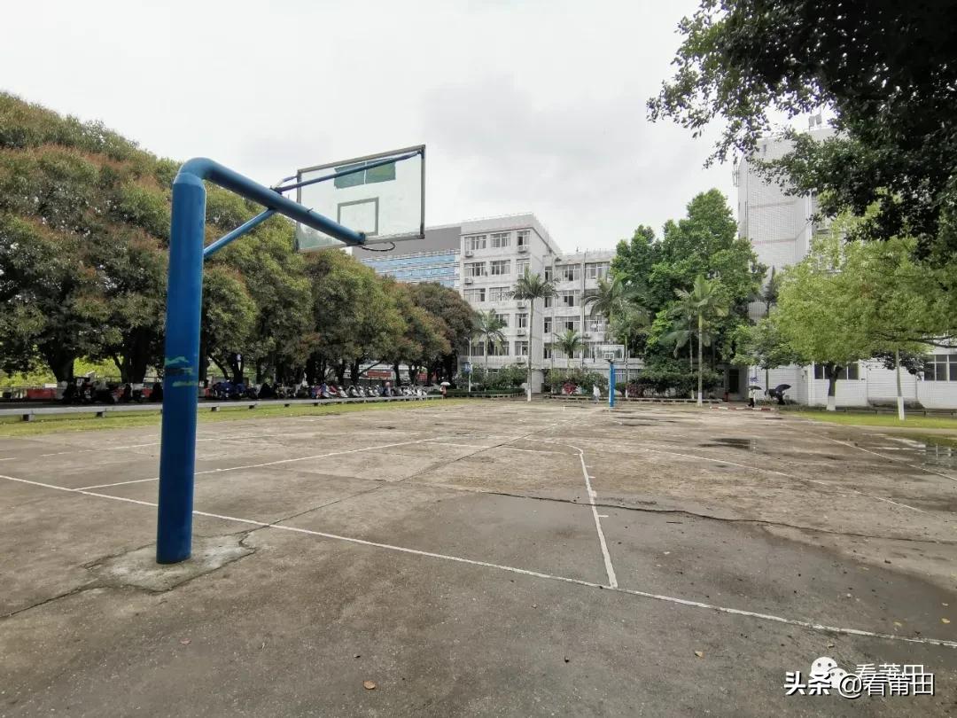 中国十大篮球城市莆田,莆田有没有没人的篮球场