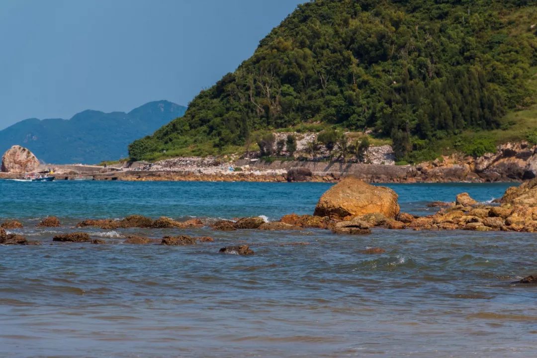 深圳少见的“十里银滩”，美到无边