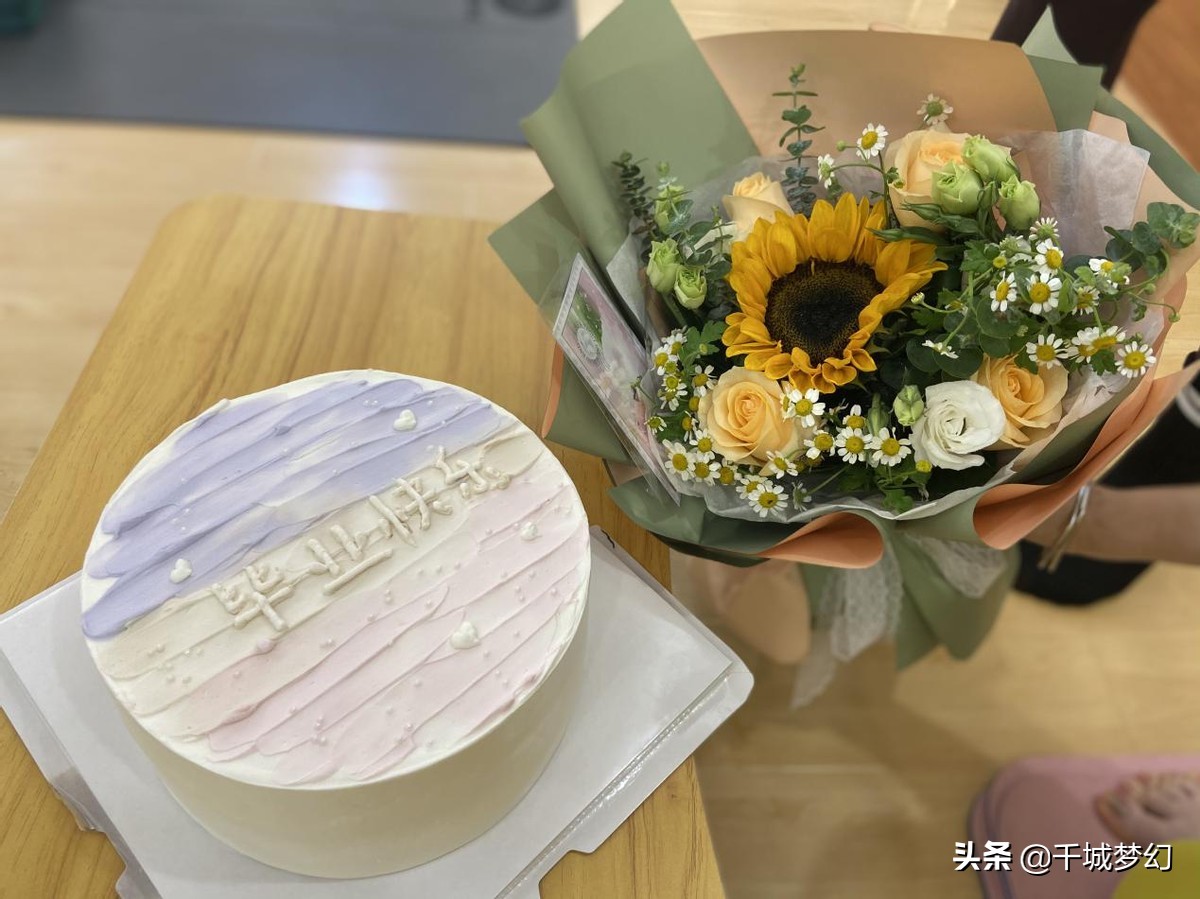 在瑜伽体式习练中，腿部发抖要怎么调整？