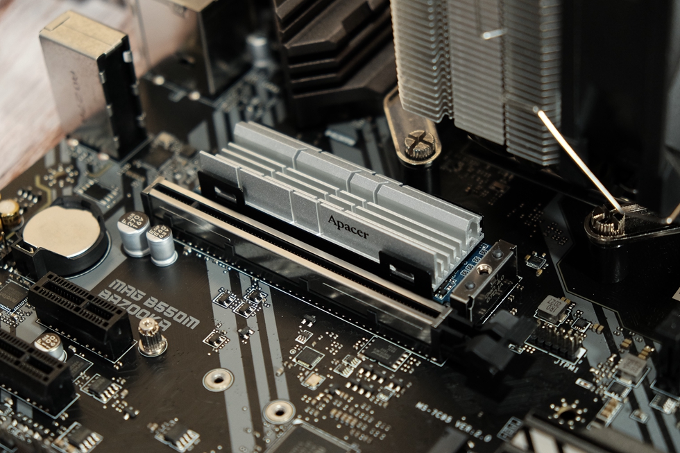 b560m主板支持pcie4.0固态,3500x配b550支持pcie4.0吗