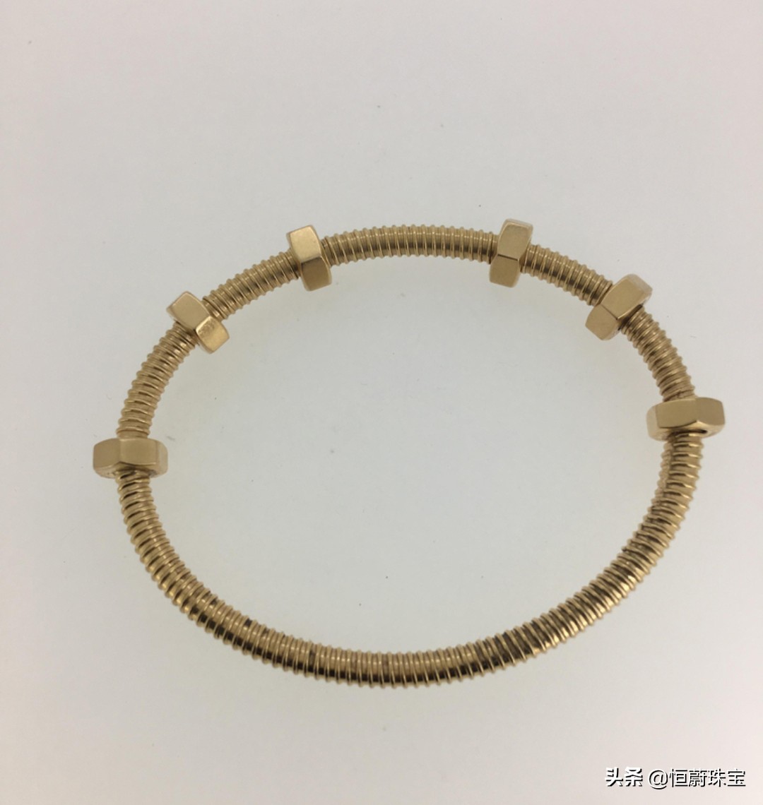 时尚饰品卡地亚手镯,卡地亚奢侈手镯