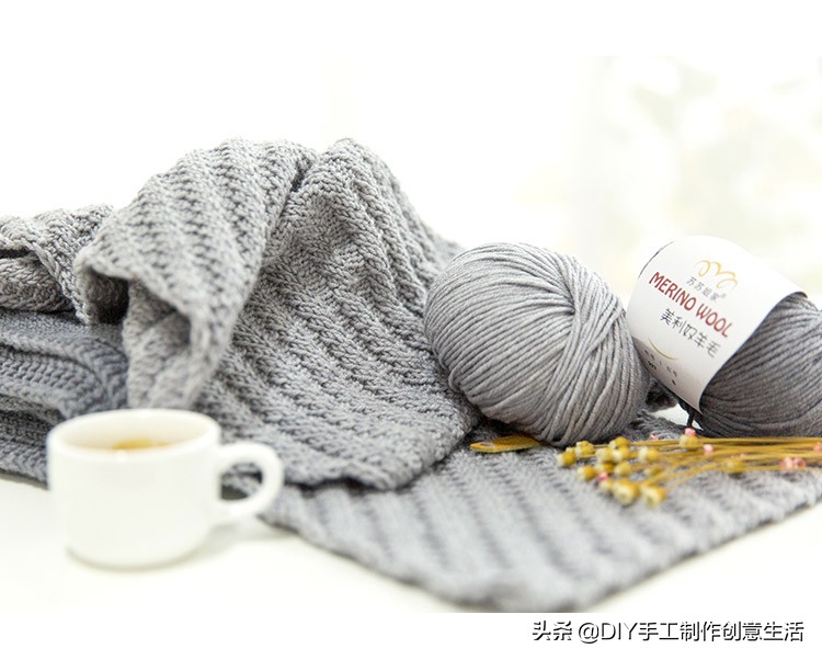 围巾的各种织法教程两面都一样,分享两款实用的围巾系法