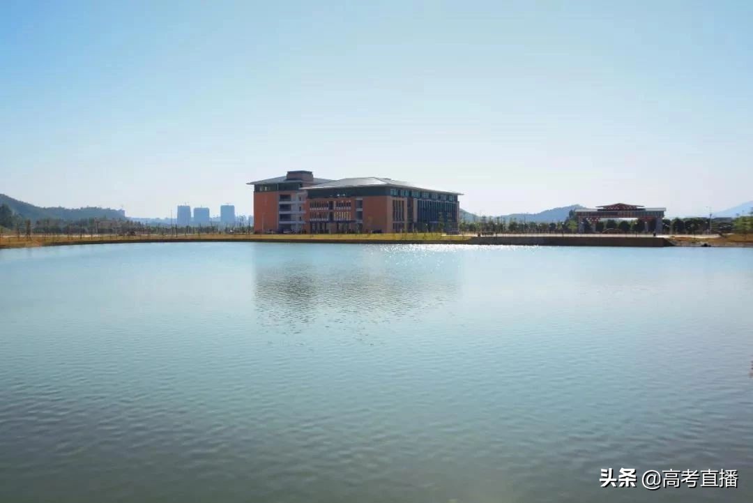 羡慕！广东大学新校区吊炸天！有6所专科公办院校