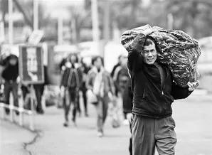 过年回家是一种牵挂和思念,今年过年不回家其实特别想回家