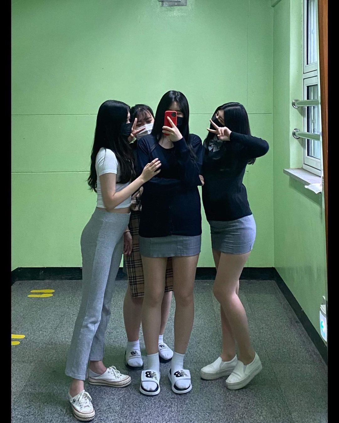 韩国女性在学校穿什么校服,韩国校服款式有哪些风格