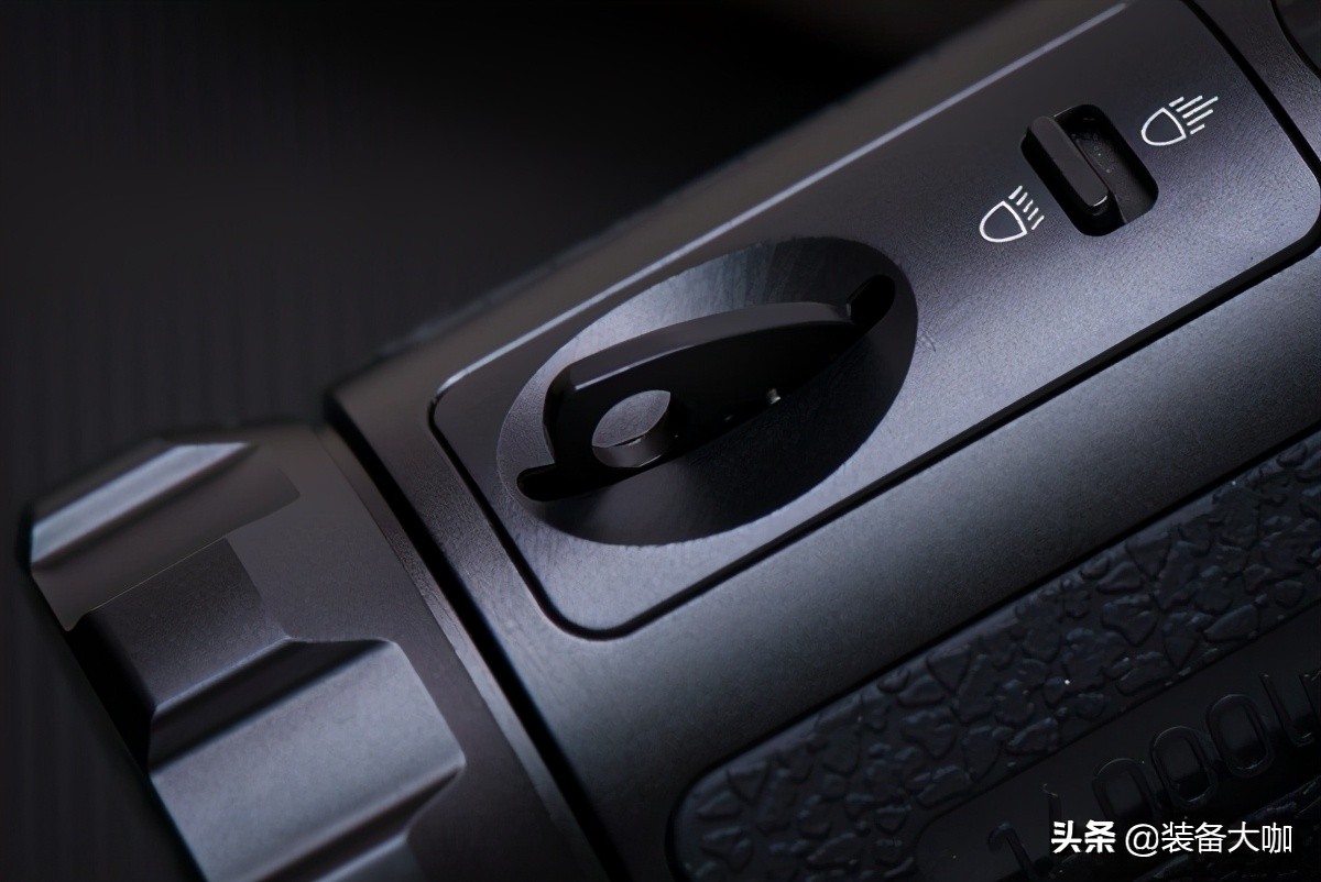 掠夺者手电筒多少钱,傲雷x9r掠夺者手电筒