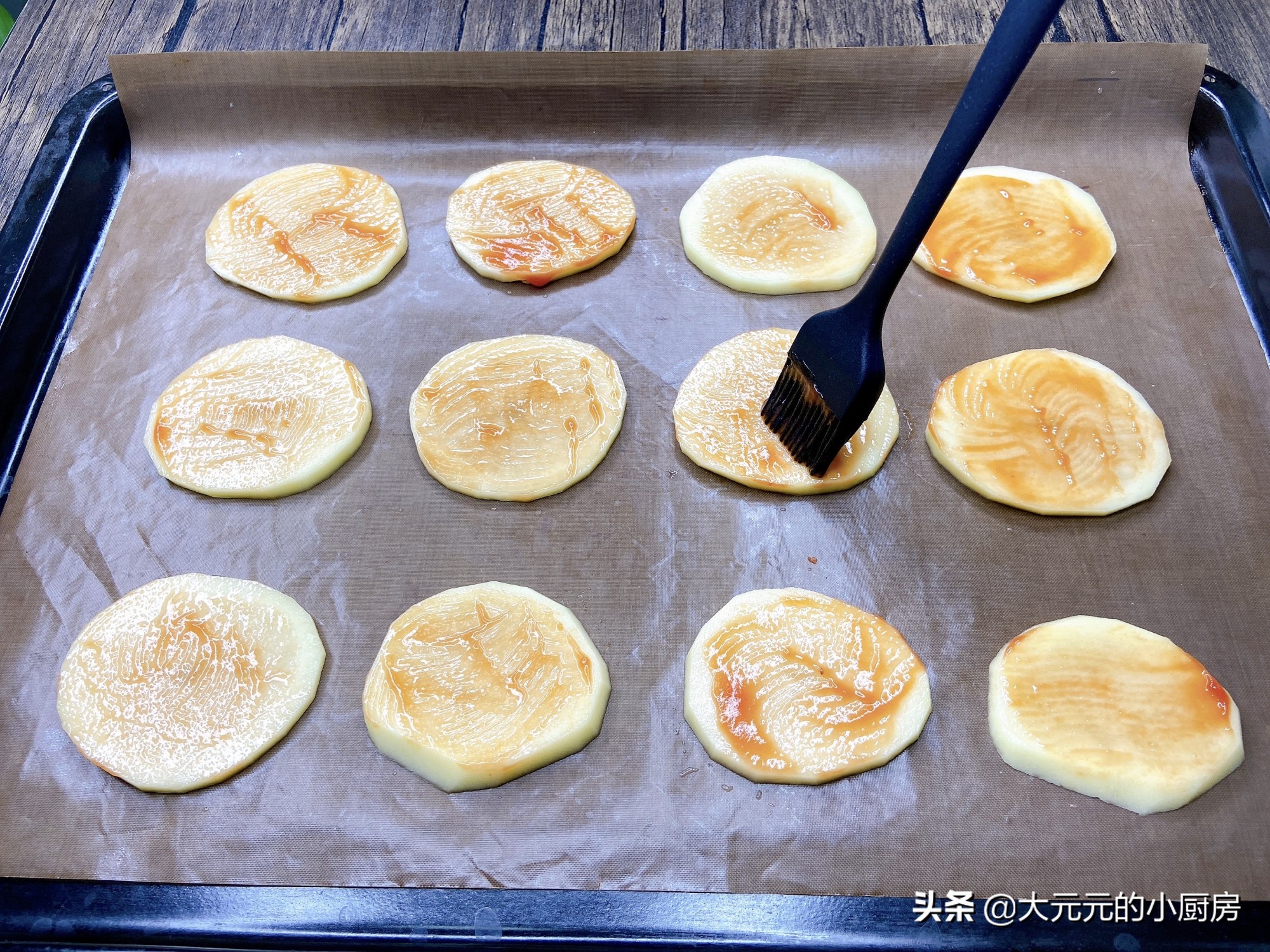 披萨用天然奶酪还是再制奶酪,奶酪做熟就能吃最简单的方法