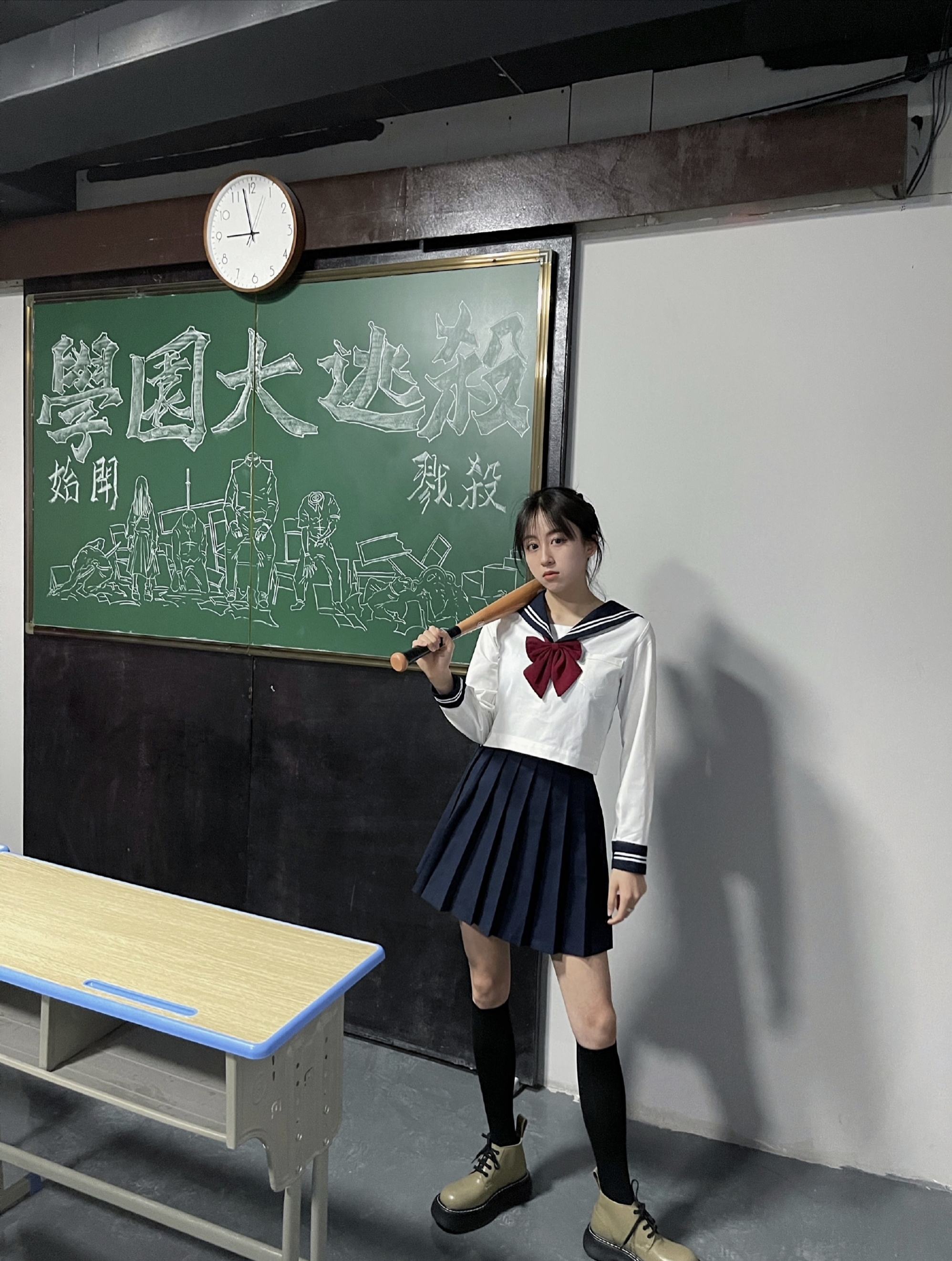 韦世豪化身铁甲,韦世豪彻底化身韦小宝