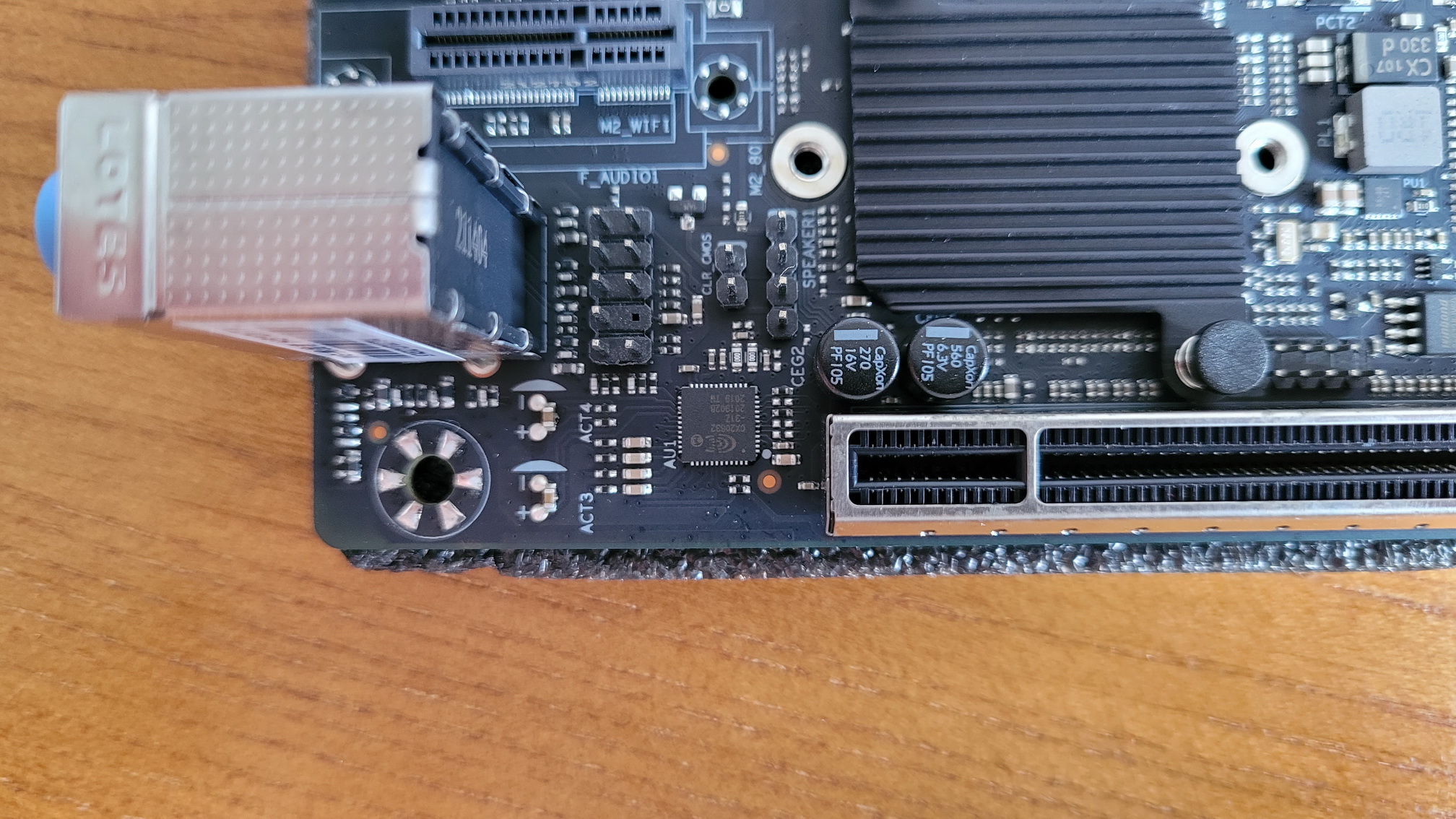 2021年赛扬还能干点啥？铭瑄H510ITX装机小测