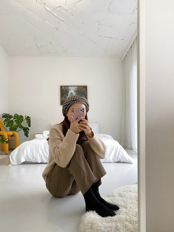 韩国太太客厅坚持不放柜子，茶几扔掉，116㎡反而比样板间干净