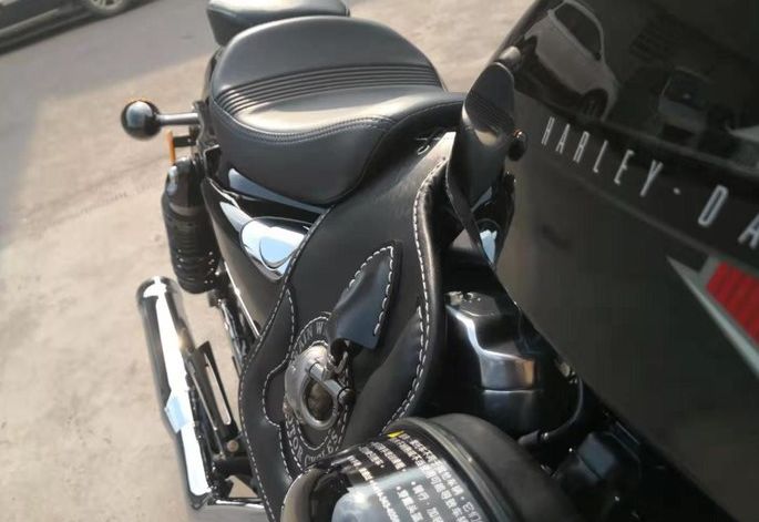 哈雷硬汉x48,哈雷x48油箱12升和14升