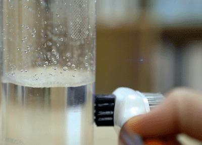 用声波震动来洗鞋子,声波清洗鞋子