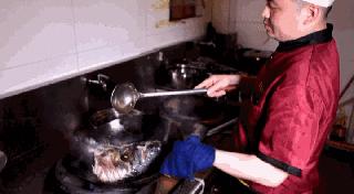 在合肥能吃到全中国的美食,合肥最好吃的鱼头汤滨湖