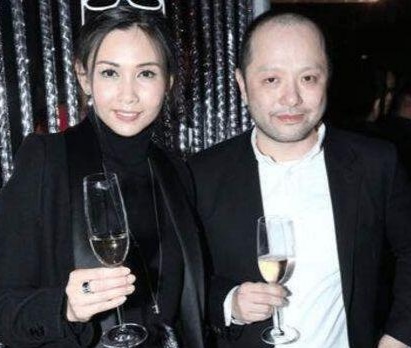 54岁邱淑贞身材发福憔悴头发稀疏,邱淑贞和丈夫如今怎么样了