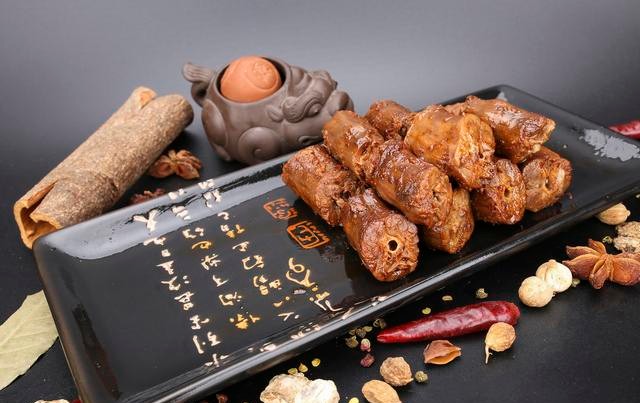 周黑鸭制作的全过程视频,周黑鸭制作技术全过程视频