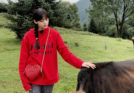 嘴唇长得好看的女人命好吗,女生嘴唇什么型好看