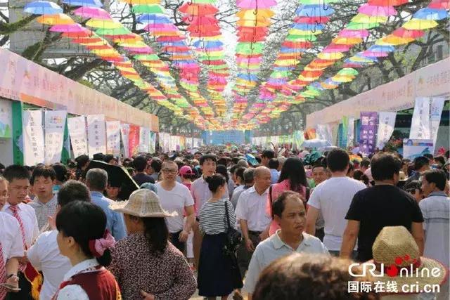 盛大招商丨十万宾朋齐聚安西田垅，百万商机闪现待握！