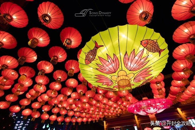 【一画一书览清园】千年汴京城里，做一场灯火阑珊的东京华梦