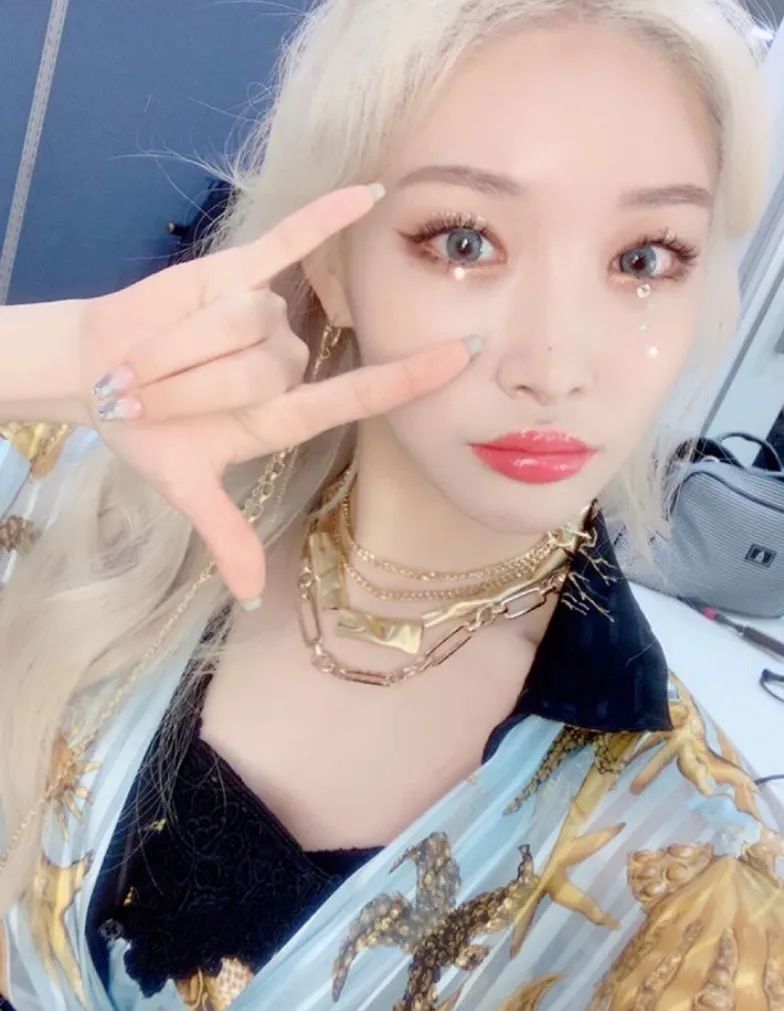 被喷整容脸，却凭实力逆袭为泫雅、宣美接班人，绝不止是穷哈