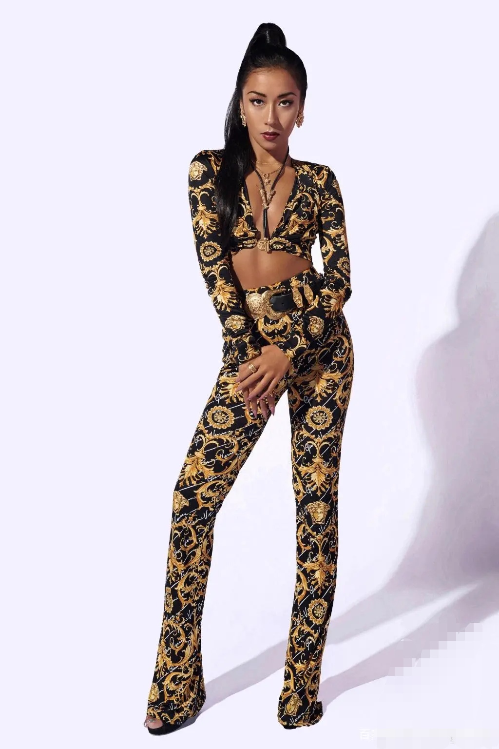 吉克隽逸长发高马尾,吉克隽逸双麻花辫