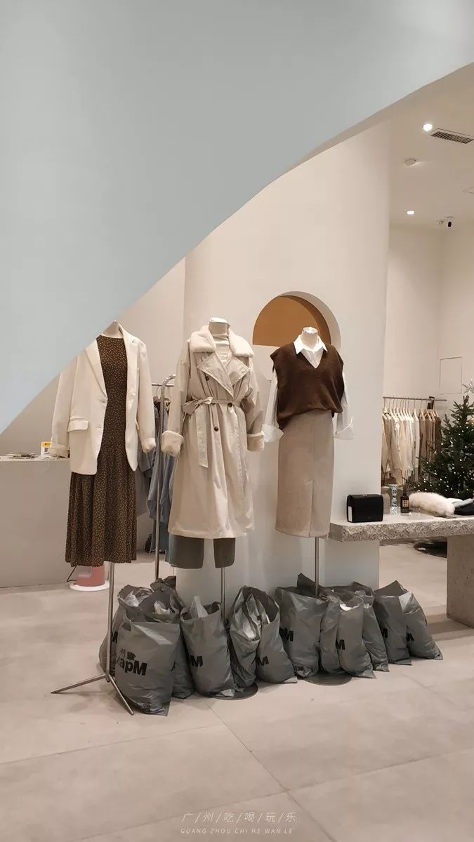 韩国东大门服装批发甜美风格专卖,韩国东大门服装在哪里买