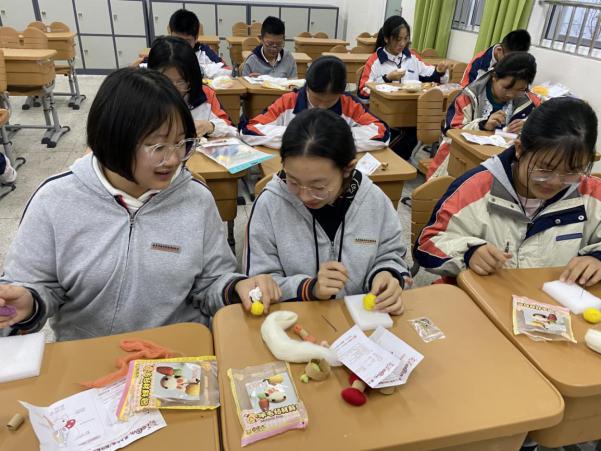 南外和北外哪个好,南外和淮中哪个好